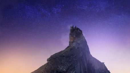 Castle on mountain wallpaper