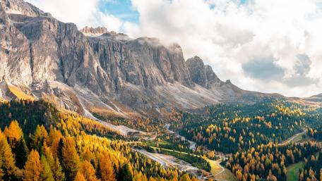 Gardena Pass, Italy wallpaper