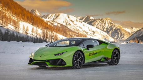 Lamborghini Huracan EVO wallpaper