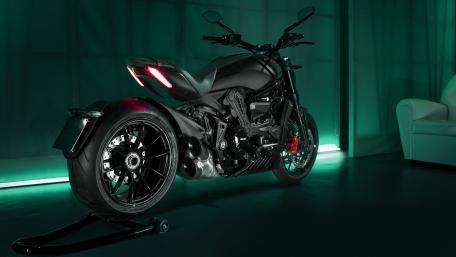 Ducati XDiavel Nera Limited Edition sports cruiser wallpaper