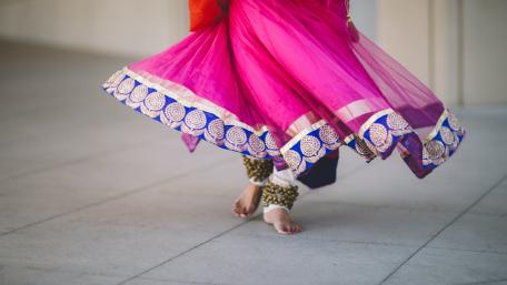 Dancing wallpaper