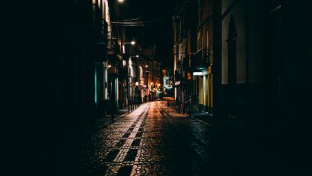Mysterious Night Streetscape wallpaper