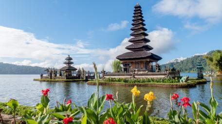Ulun Danu Beratan Temple wallpaper