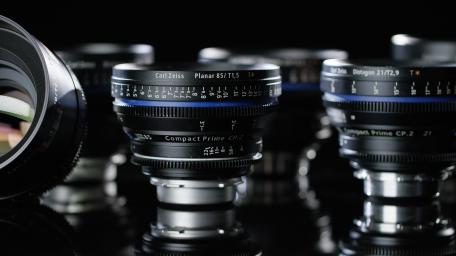 Elegant Collection of Zeiss Camera Lenses for Professionals wallpaper