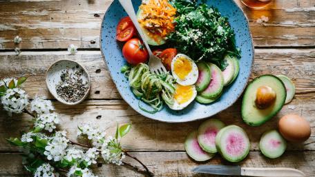 Vibrant Healthy Meal on Rustic Table wallpaper