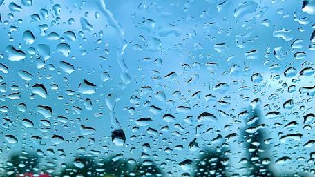 Drops wallpaper