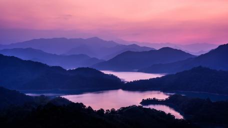 Serenity in Purple Hues wallpaper