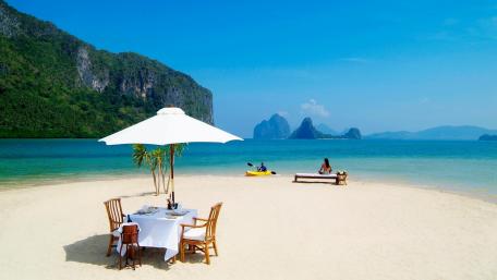 Dinner at beach wallpaper