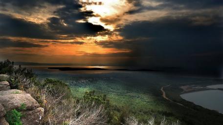 Majestic Dusk Over a Serene Landscape wallpaper
