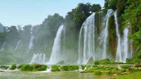 Ban Gioc–Detian Falls wallpaper