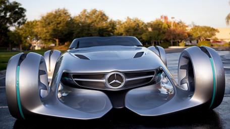 Sleek Mercedes Concept Car Wallpaper wallpaper