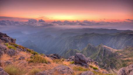 Breathtaking Mountain Sunset View wallpaper
