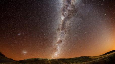 Milky Way Wonder Above the Earth wallpaper