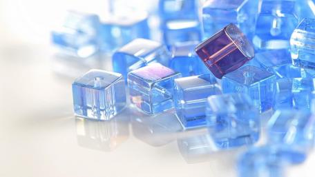Crystal Clear Cubes in 3D Depth wallpaper