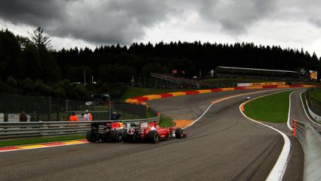 Spa-Franchochamps Eau Rouge wallpaper