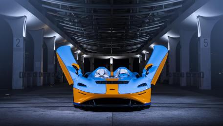 McLaren Elva Gulf theme wallpaper