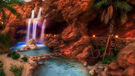 Serene Oasis with Cascading Waterfalls wallpaper