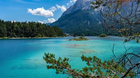Eibsee lake wallpaper