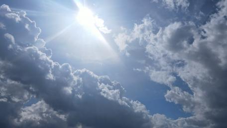 Sun and clouds wallpaper