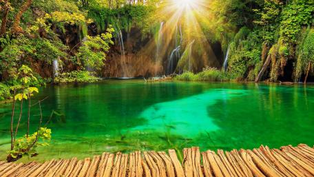 Plitvice Lakes National Park wallpaper