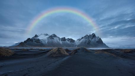 Rainbow over the Vestrahorn Mountains wallpaper
