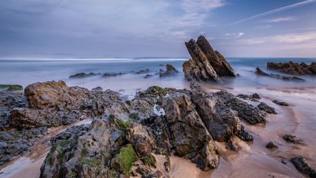 Tranquil Coastal Serenity wallpaper