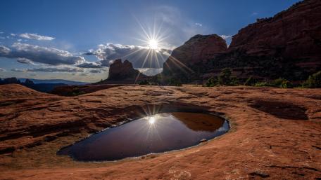 Sunlight Dancing on Tranquil Waters wallpaper