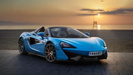 McLaren 570S at Sunset wallpaper