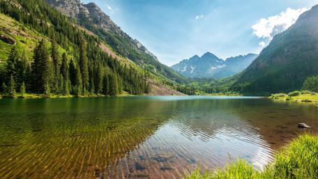 Maroon Bells in the sunshine wallpaper