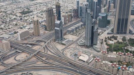 Controlled-Access Highway in Dubai wallpaper