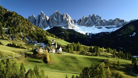 Santa Maddalena, Funes Valley wallpaper