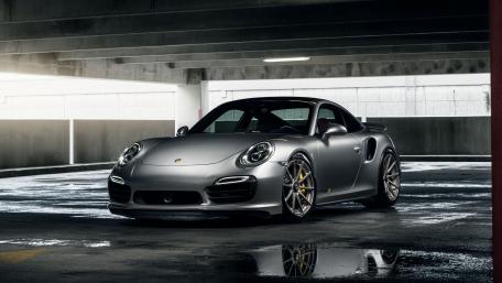 Sleek and Stylish Porsche 911 Wallpaper wallpaper