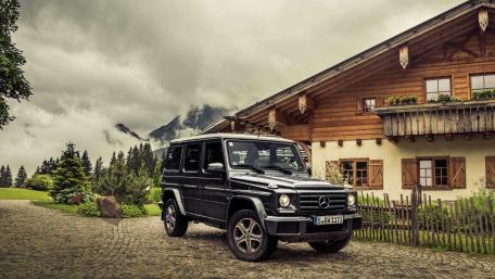 Sleek Mercedes-Benz G-Class in Stunning Natural Surroundings wallpaper