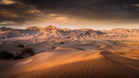 Stovepipe Wells - Death Valley, California wallpaper