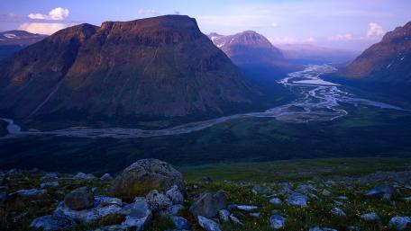 Rapa Valley wallpaper