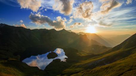 Serene Alpine Reflections in Golden Light wallpaper