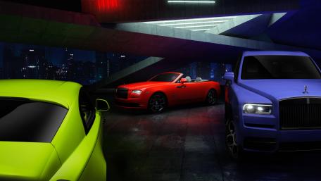 Iconic Luxury in Motion wallpaper