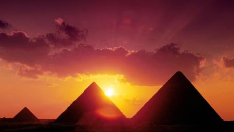 The Great Pyramid of Giza wallpaper