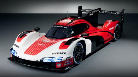 Dynamic Porsche Race Car Wallpaper in 4K Quality wallpaper