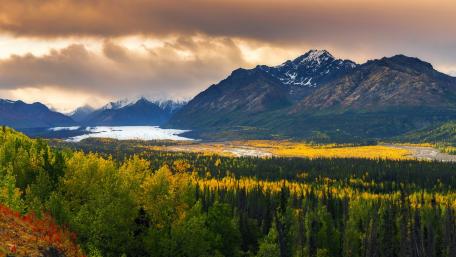 Majestic Mountain Landscape in Autumn Glow wallpaper
