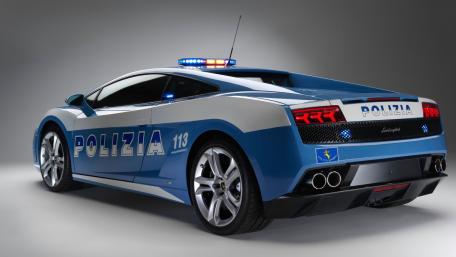 Sleek Police Lamborghini in Action wallpaper