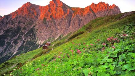 Serene Mountain Landscape at Sunrise wallpaper