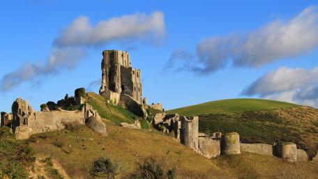 Corfe Castle wallpaper