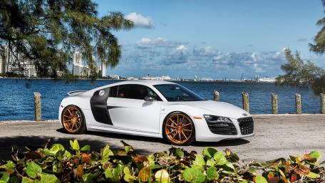 Audi R8 by the Waterfront wallpaper