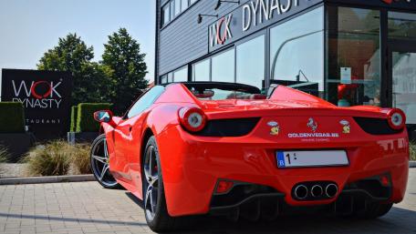 Stunning Ferrari at Wok Dynasty Restaurant wallpaper