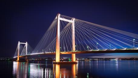 Stunning Night View of Modern Bridge wallpaper