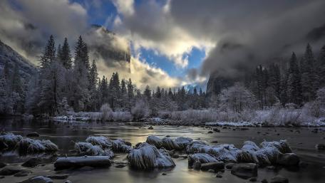 Yosemite wallpaper