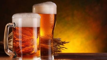 Golden Brew Delight in 4K Clarity wallpaper