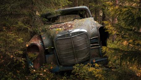Forgotten Mercedes Elegance in Decay wallpaper