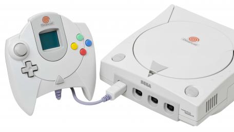 Retro Sega Dreamcast Console and Controller Wallpaper wallpaper